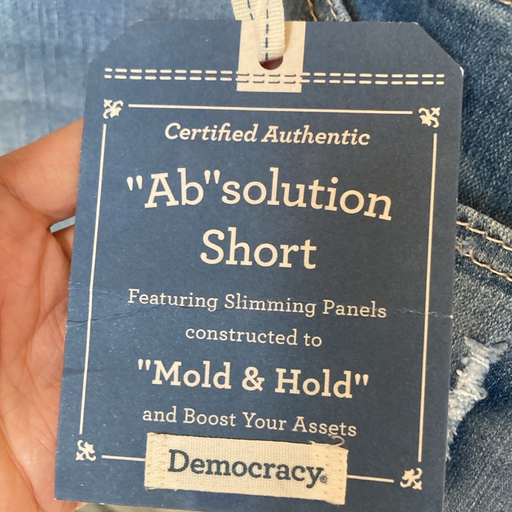 Democracy ab solution jean short denim short w slimming panel distressed 22W - Picture 4 of 17